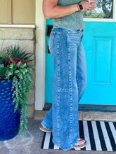 Load image into Gallery viewer, Janie Jeans
