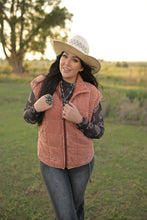Load image into Gallery viewer, Quilted Vest
