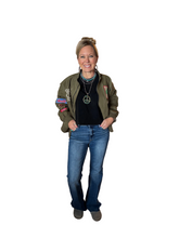Load image into Gallery viewer, Harper Jeans
