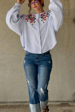 Load image into Gallery viewer, Betsy Embroidered Top

