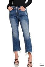 Load image into Gallery viewer, Frayed Crop Jeans
