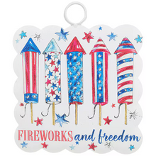 Load image into Gallery viewer, Mini Scallop Art Fireworks &amp; Freedom
