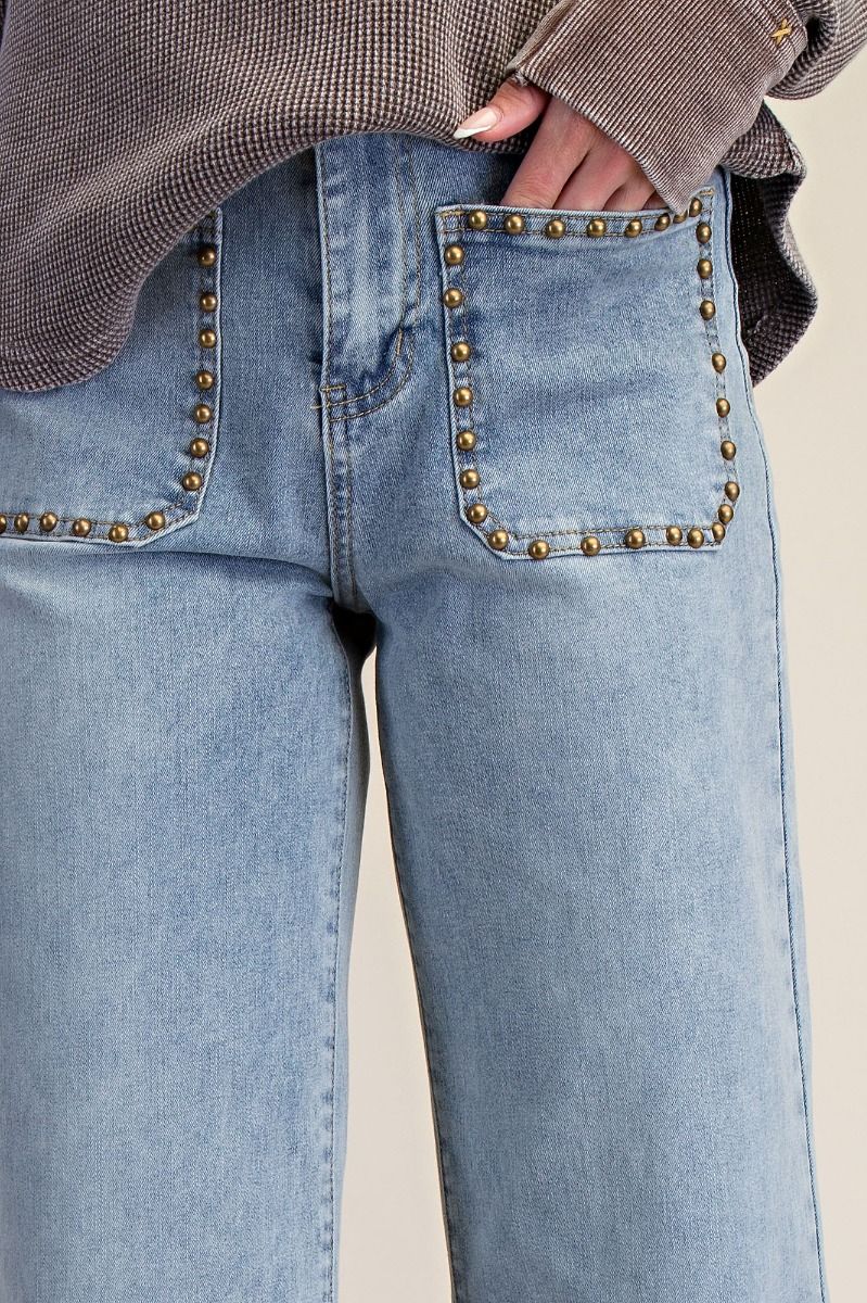 Studded Crops