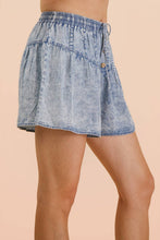 Load image into Gallery viewer, Flare Shorts
